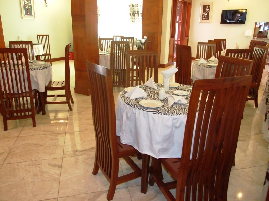 Grace Land Hotel Arusha Exteriör bild